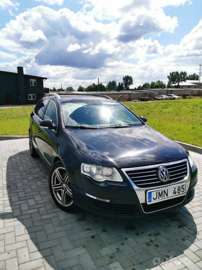 Volkswagen Passat B6 wagon 5-doors