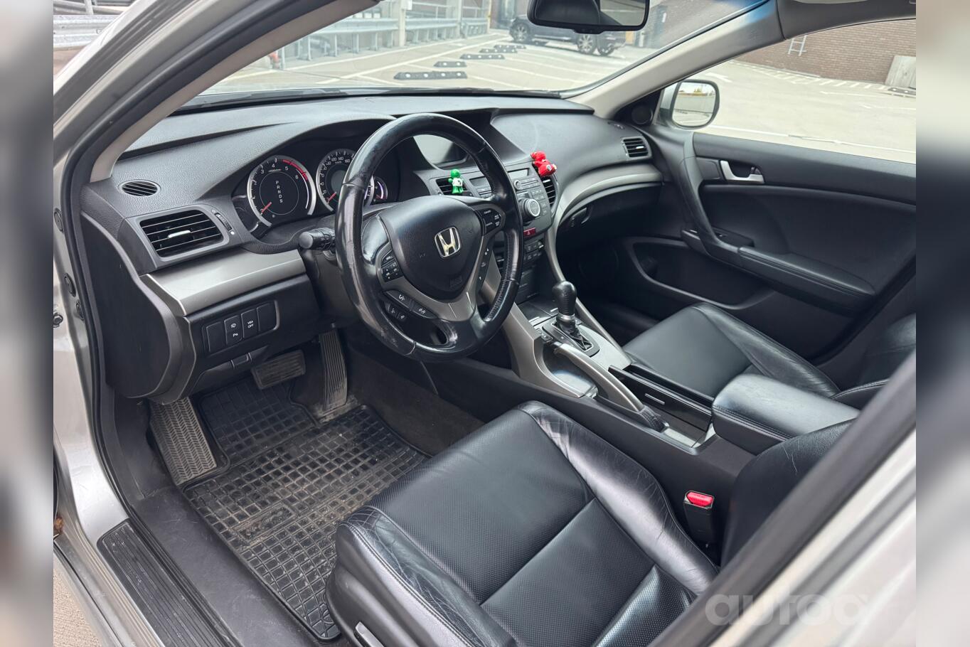 Honda Accord 8 generation Sedan 4-doors
