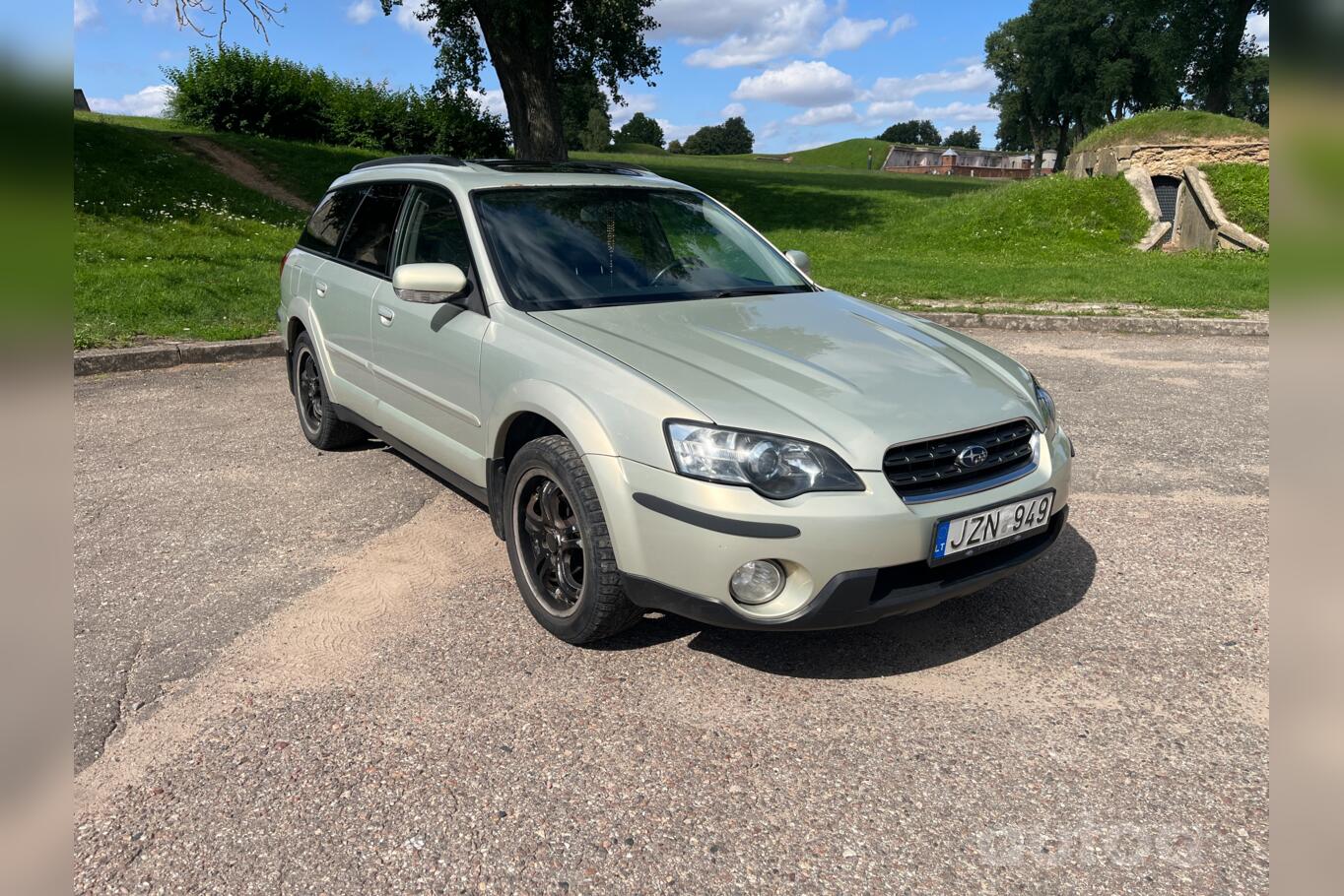 Subaru Outback 3 generation wagon