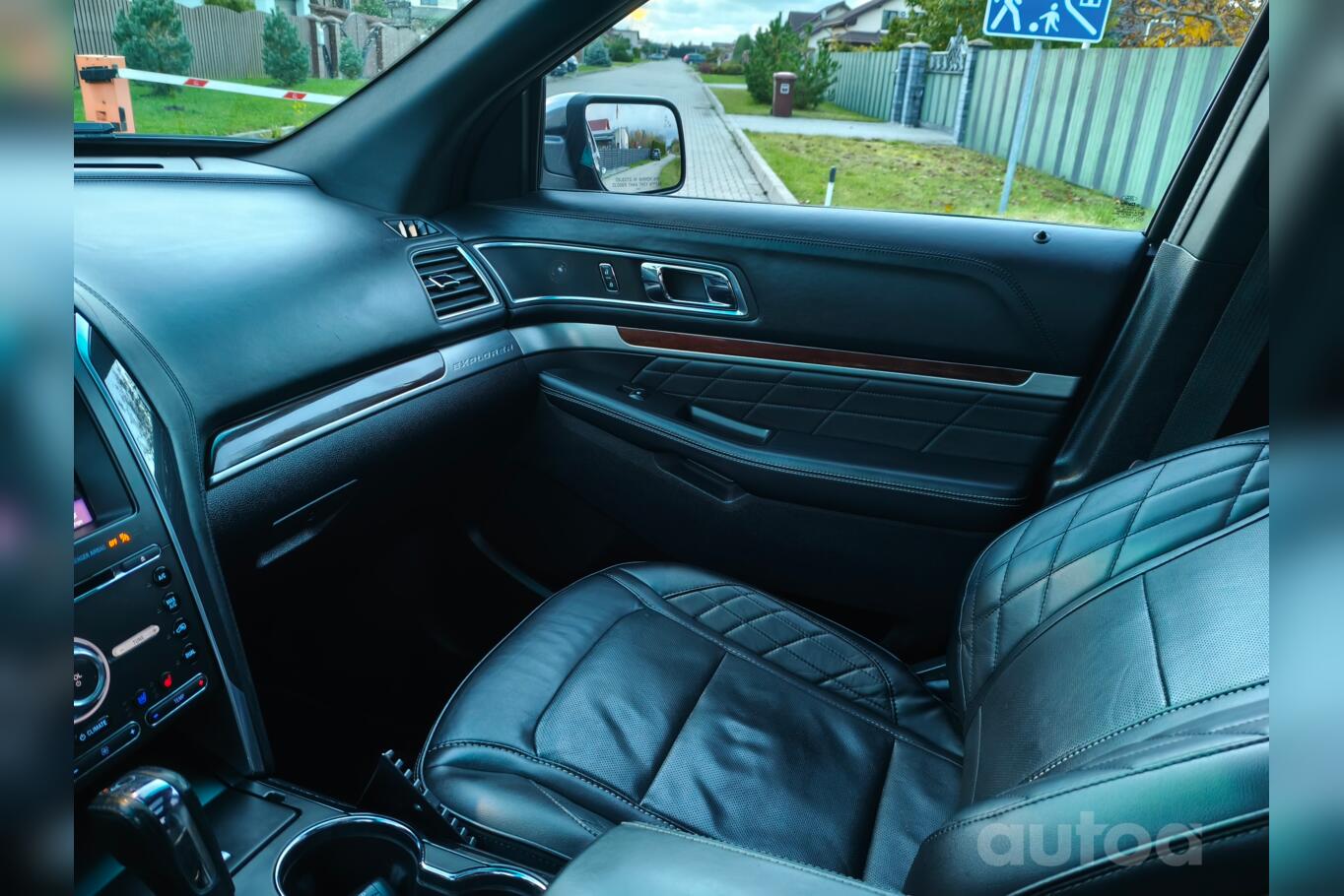 Ford Explorer 5 generation [restyling] SUV