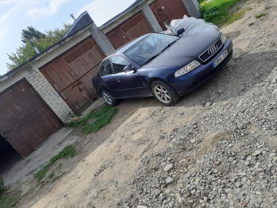 Audi A4 B5 Sedan