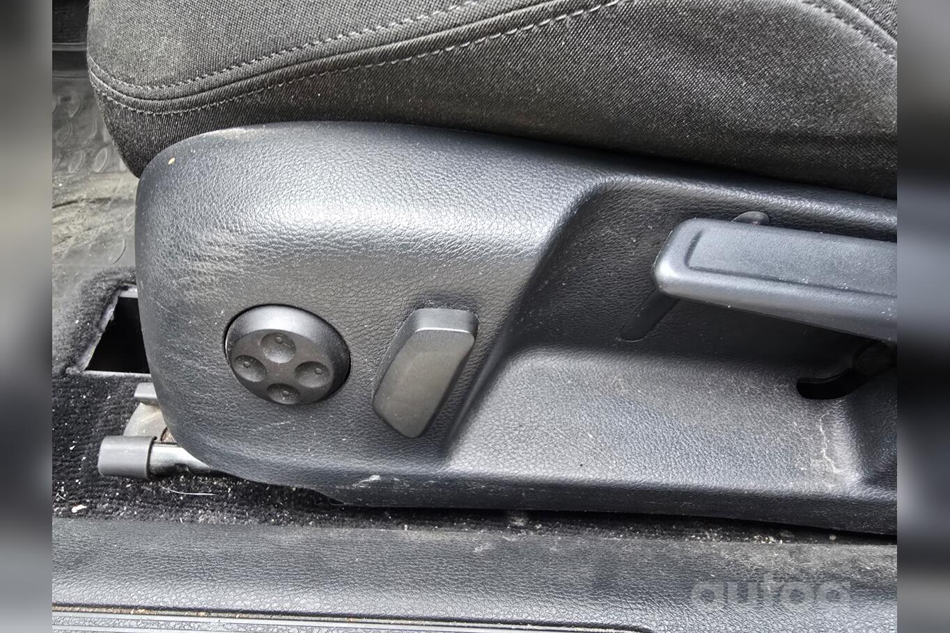 Volkswagen Passat B6 wagon 5-doors