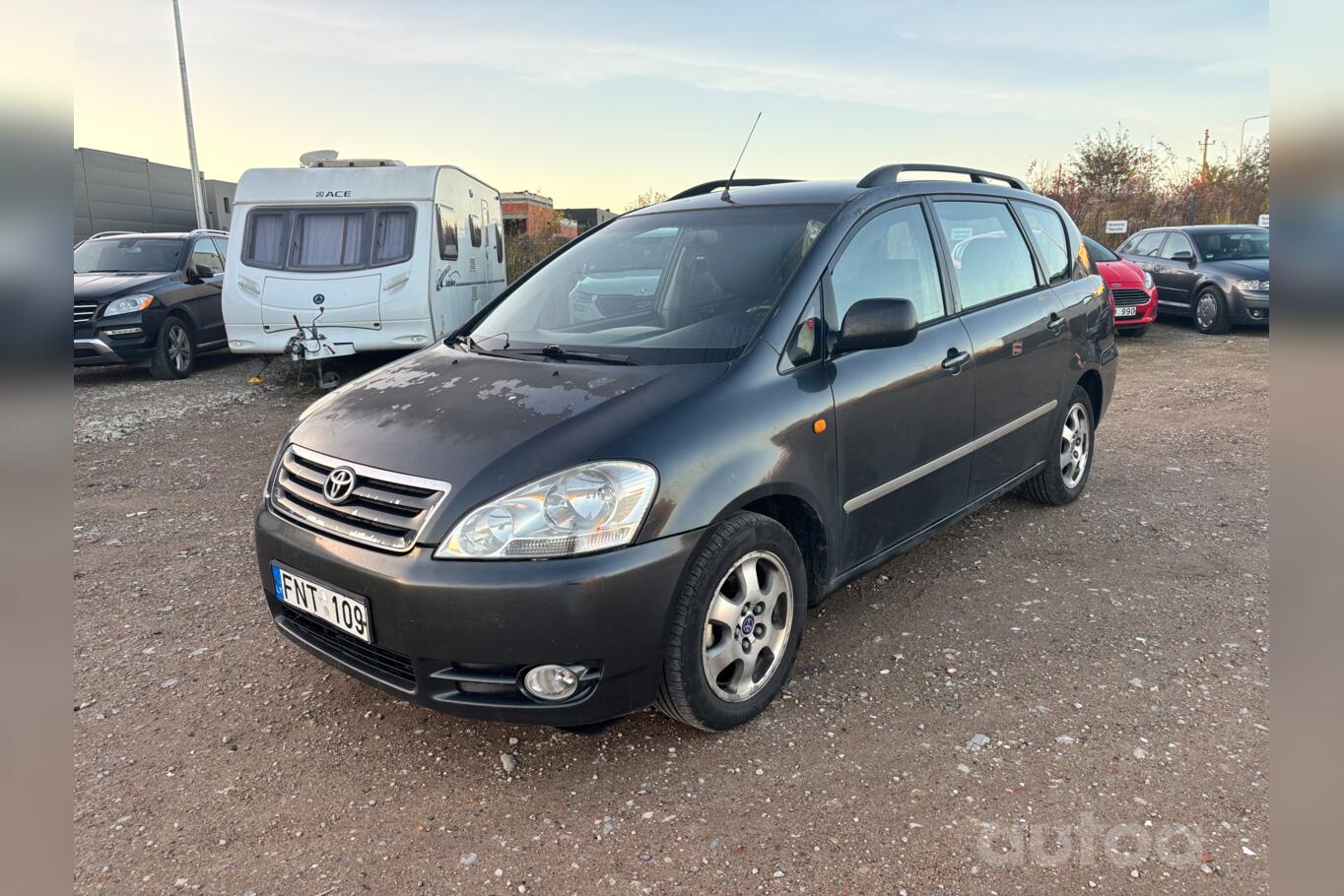 Toyota Avensis Verso 1 generation [restyling] Minivan