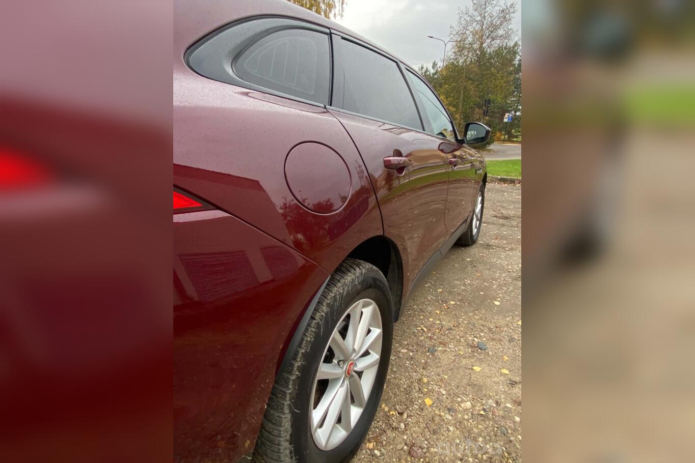 Jaguar F-Pace 1 generation Crossover