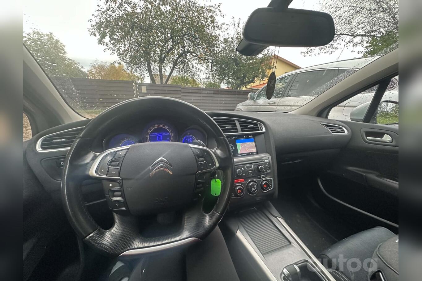 Citroen C4 2 generation Hatchback