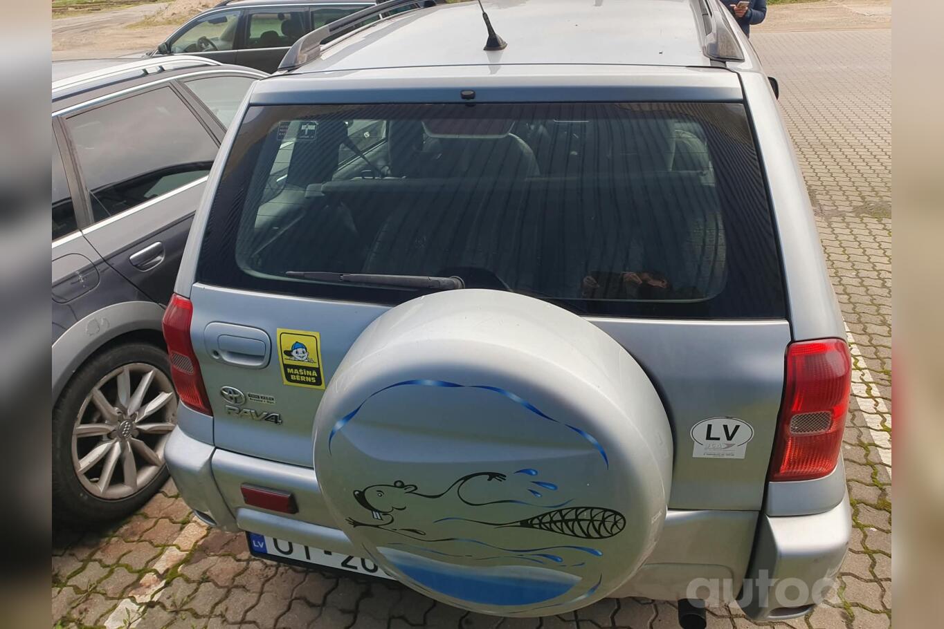 Toyota RAV4 2 generation Crossover 5-doors