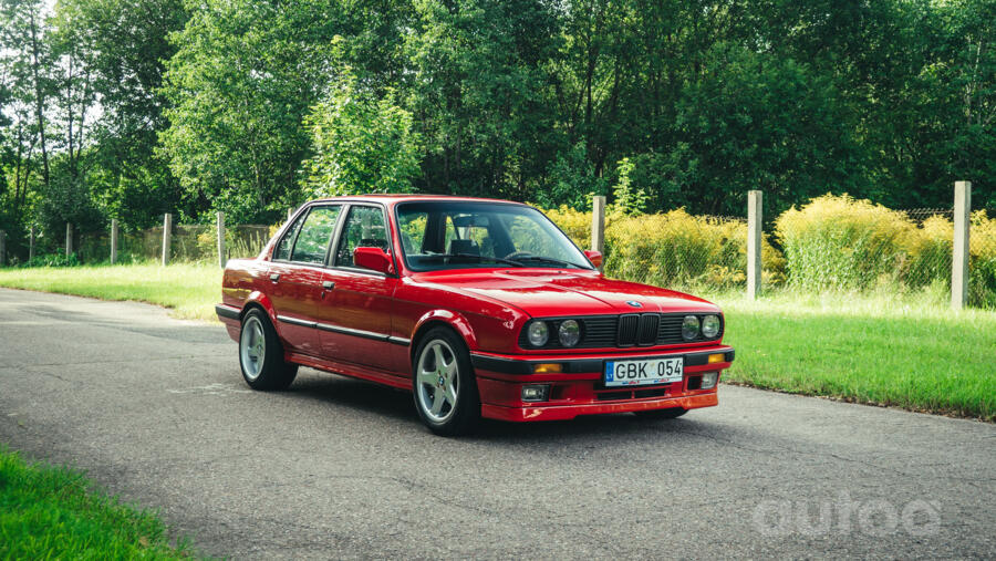 BMW 3 Series E30 [restyling] Sedan