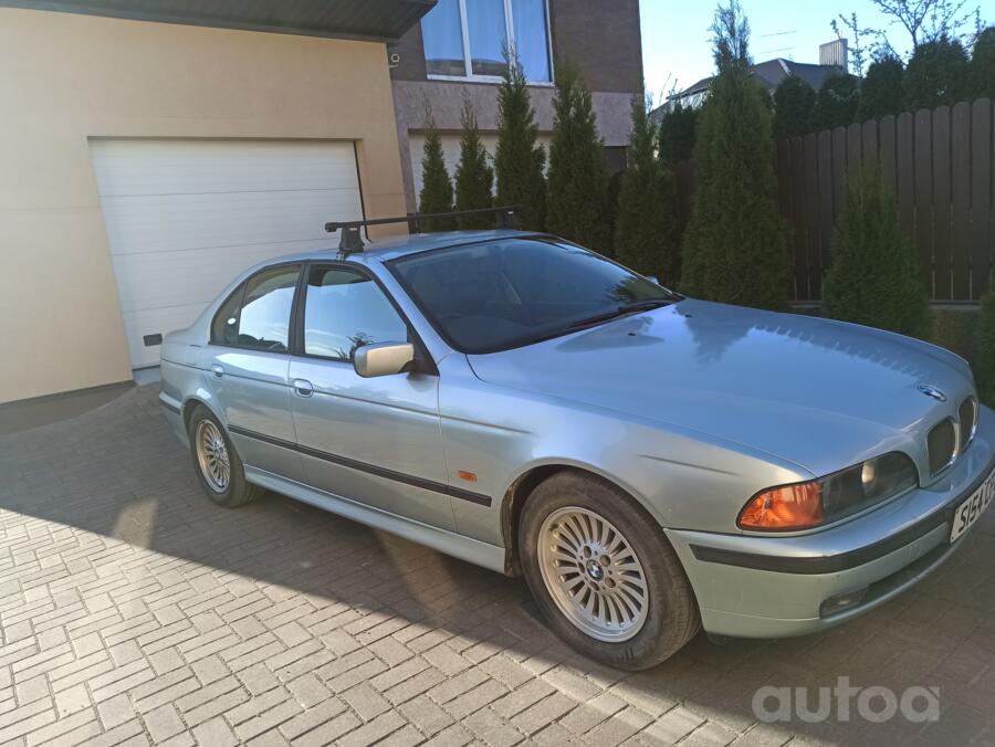 BMW 5 Series E39 Sedan 4-doors