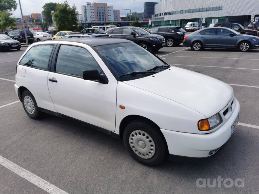 SEAT Ibiza 2 generation Hatchback 3-doors