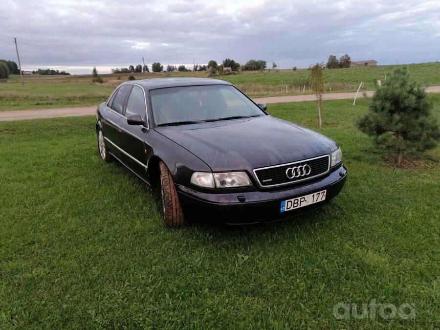 Audi A8 D2/4D Sedan 4-doors