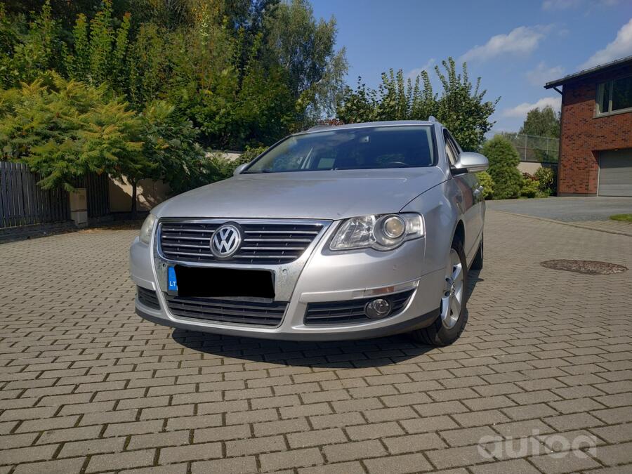 Volkswagen Passat B6 wagon 5-doors