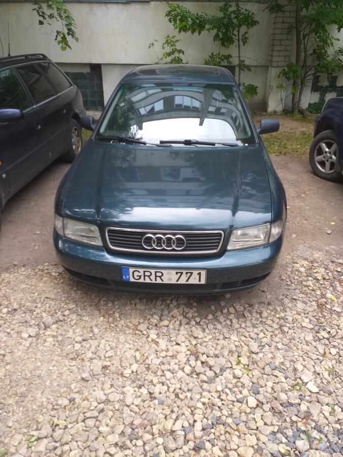Audi A4 B5 [restyling] Sedan