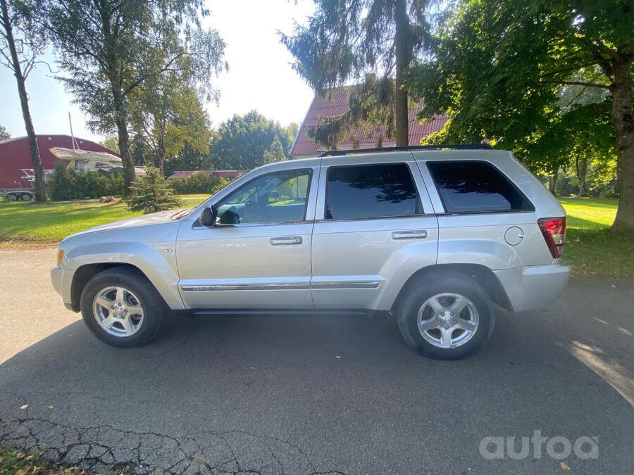 Jeep Grand Cherokee WK SUV 5-doors