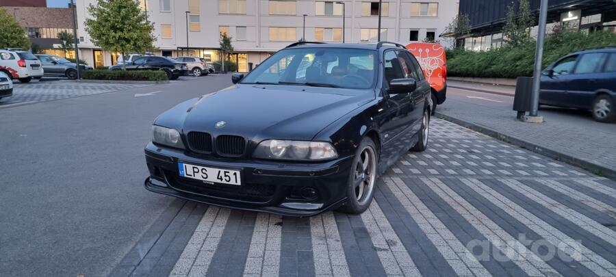 BMW 5 Series E39 Touring wagon