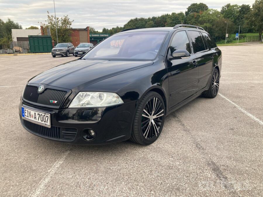 Skoda Octavia RS A5 liftback 