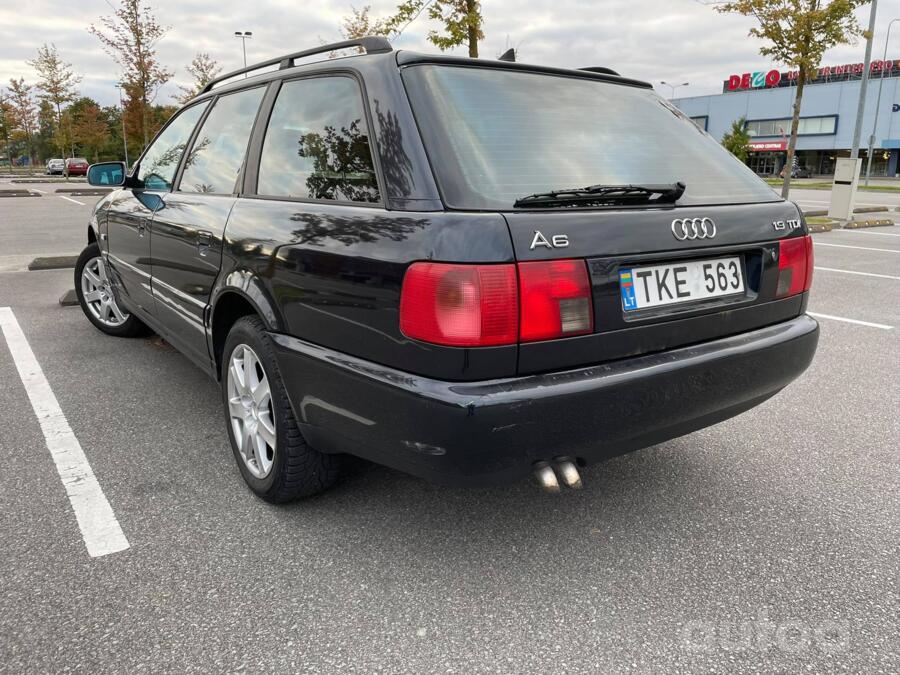 Audi A6 A4/C4 wagon