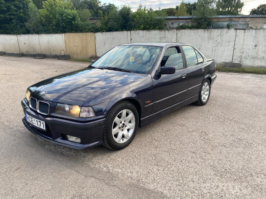 BMW 3 Series E36 Sedan