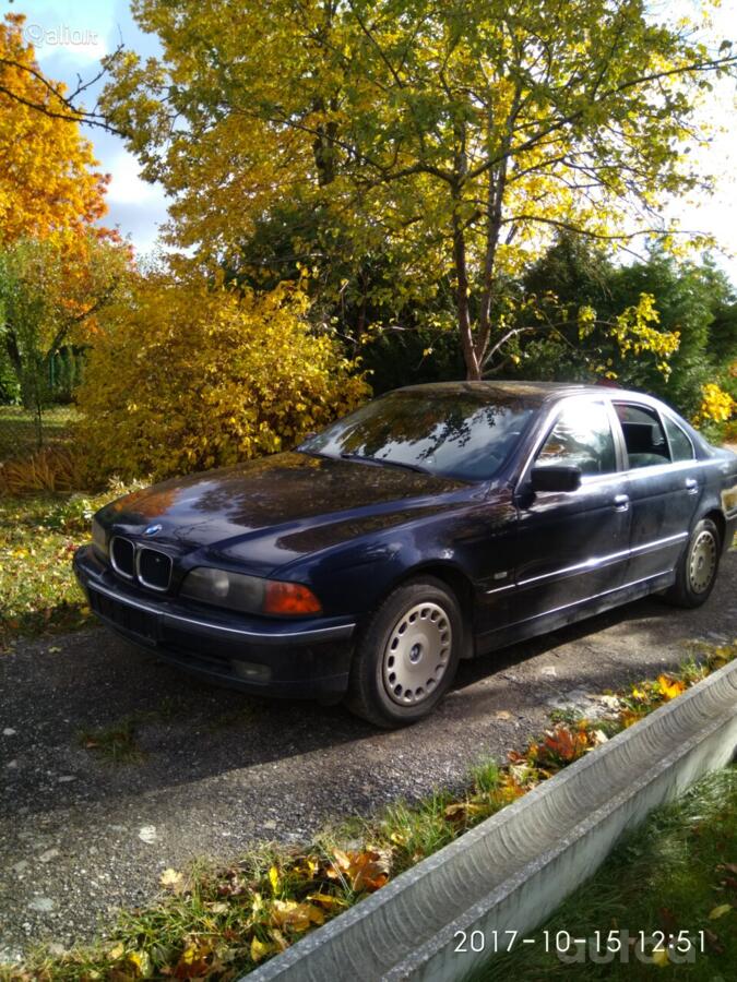 BMW 5 Series E39 Sedan 4-doors