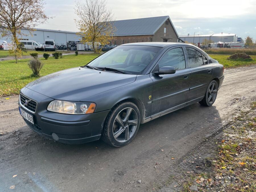 Volvo S60 1 generation [restyling] Sedan