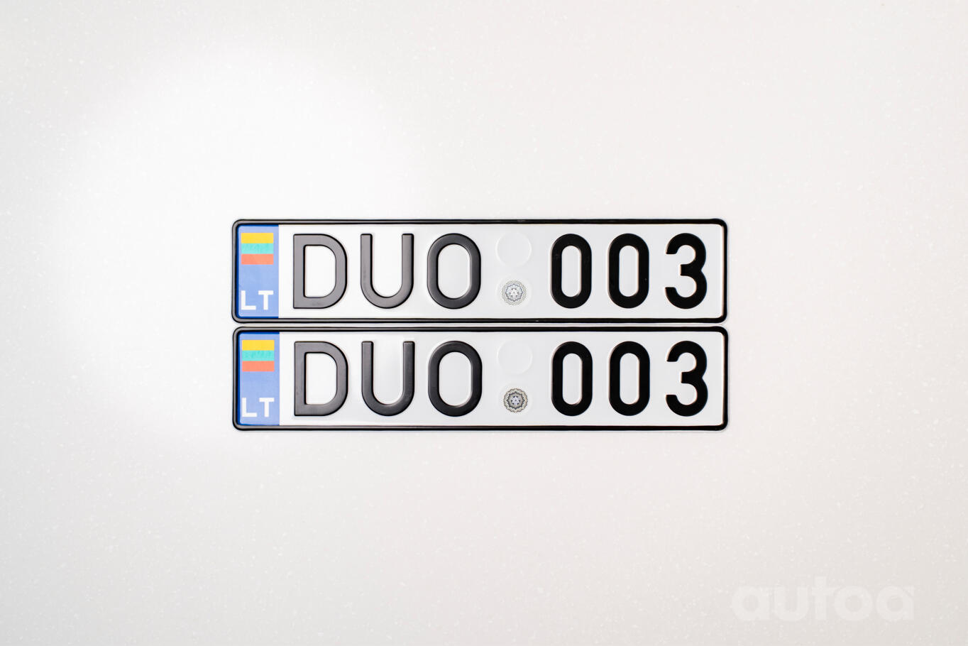 DUO003