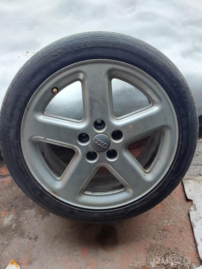 Audi, stop lekki