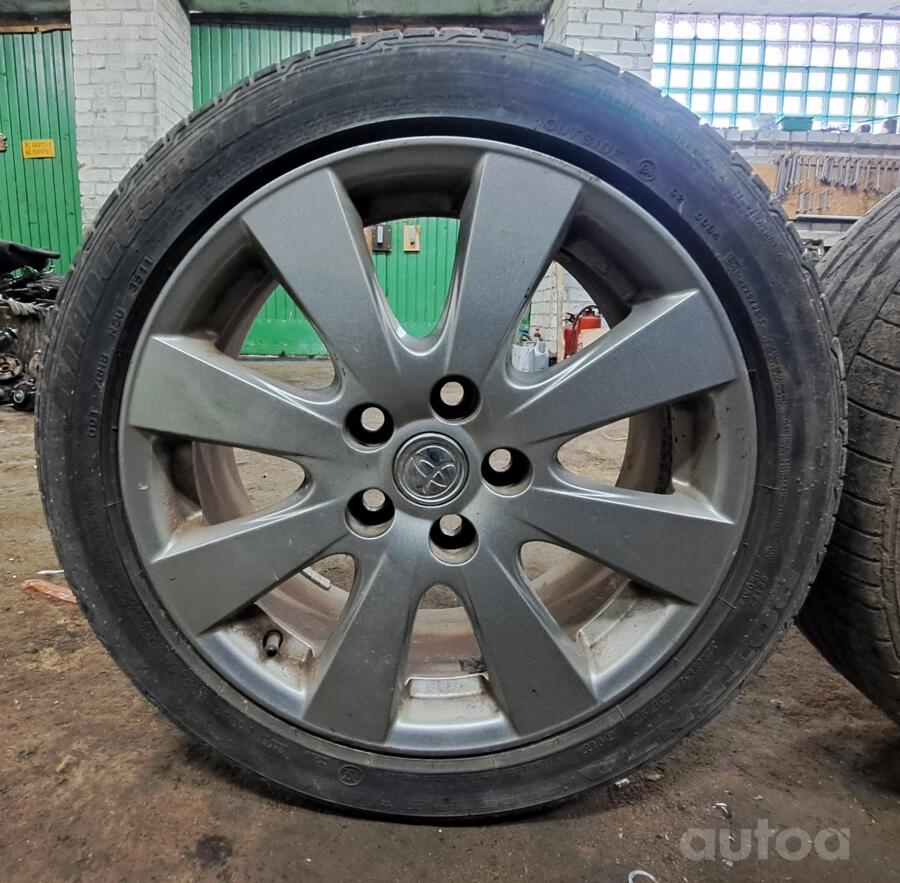 Toyota, stop lekki