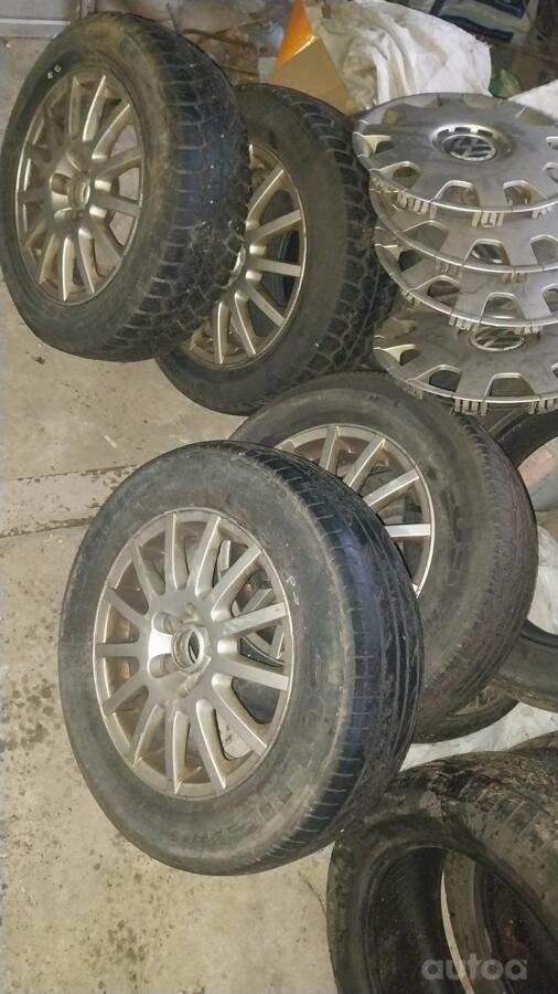 Vw golf4 r15, stop lekki