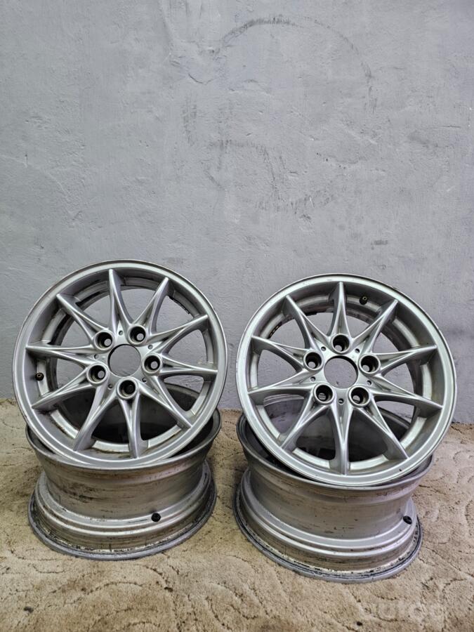 BMW, stop lekki