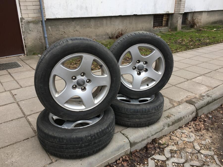 Audi, stop lekki
