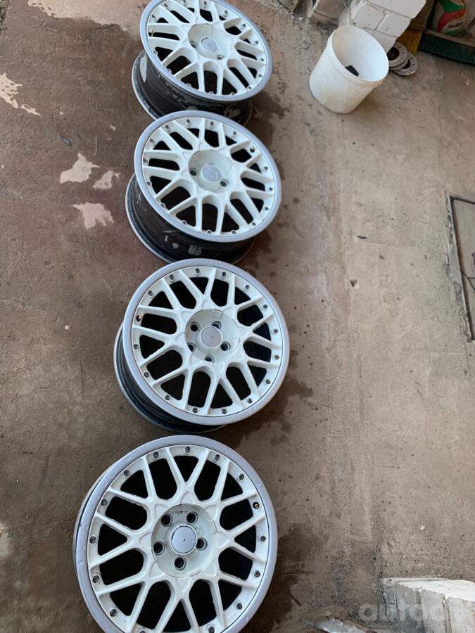 Audi, stop lekki