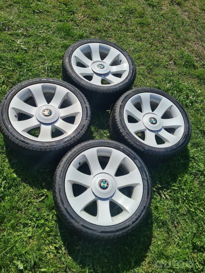 BMW, stop lekki