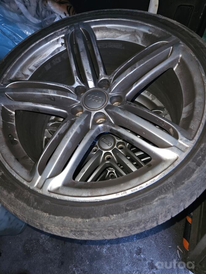AUDI ITALY ST5, stop lekki