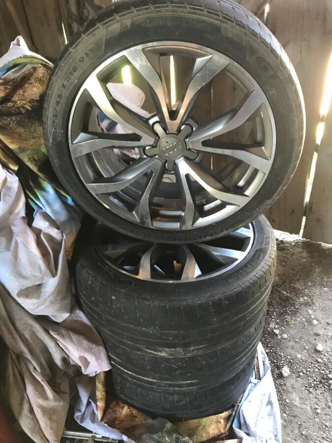 Audi, stop lekki