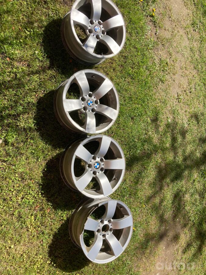 BMW, stop lekki