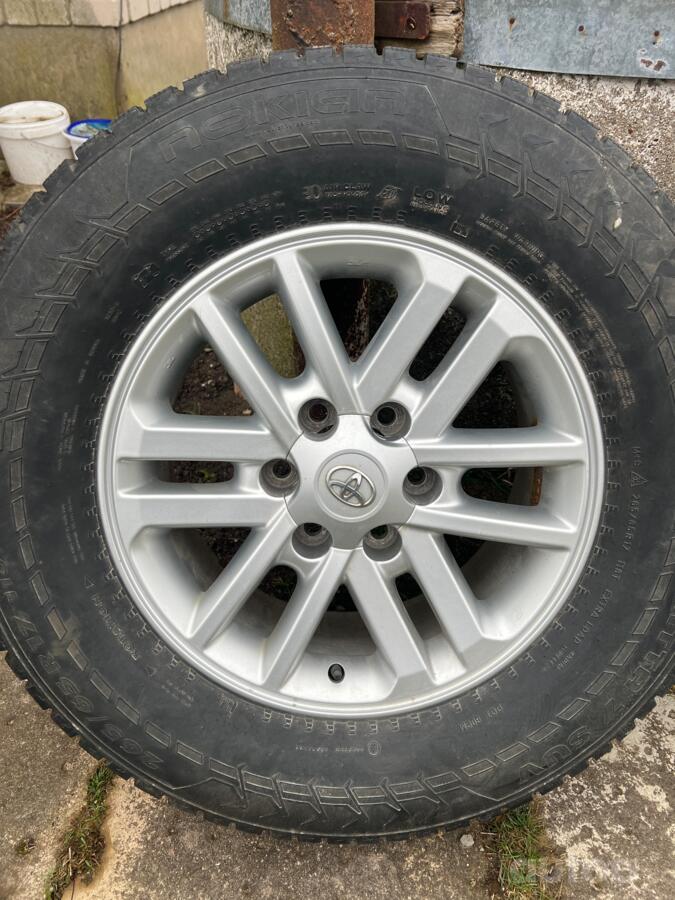 Toyota, stop lekki