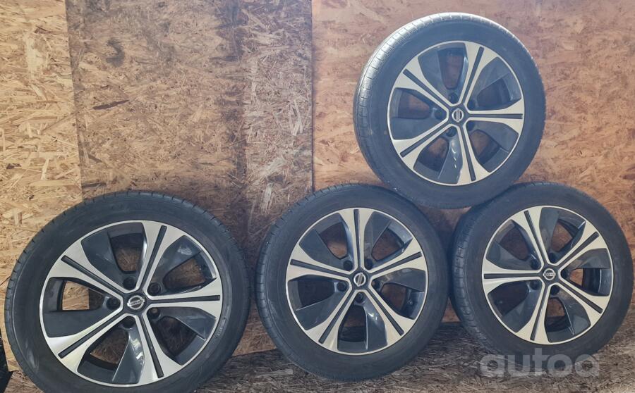 Nissan, stop lekki