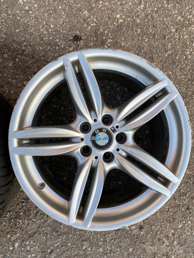 BMW, stop lekki