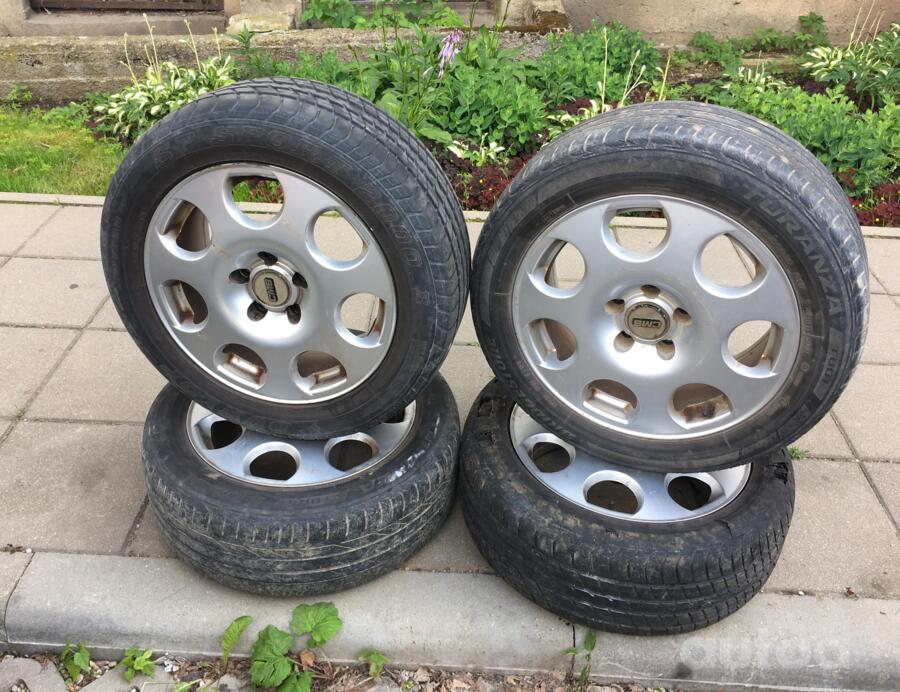 Audi, stop lekki