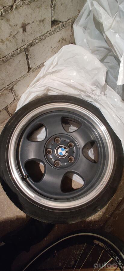 BMW, stop lekki