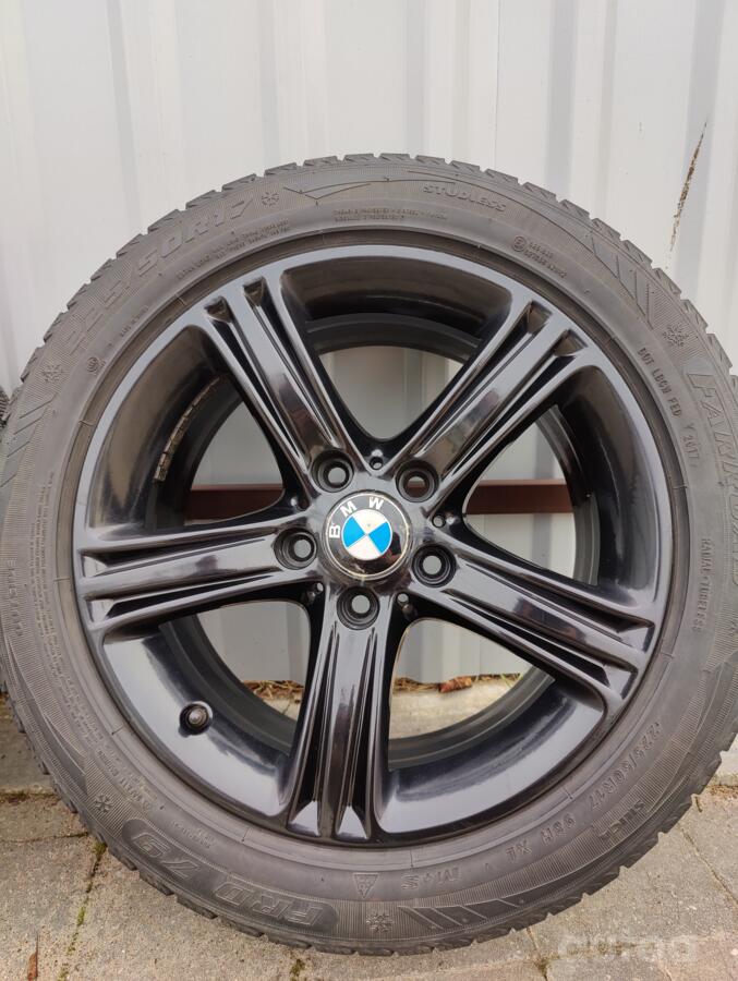 BMW, stop lekki