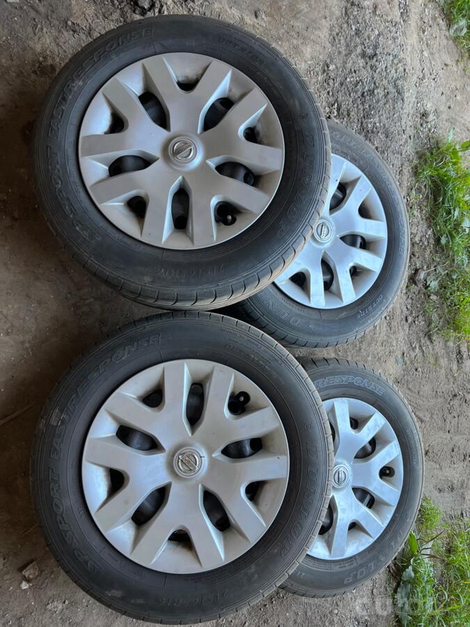 Nissan, stal tłoczona