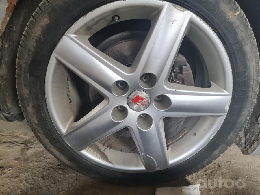 Audi, stop lekki