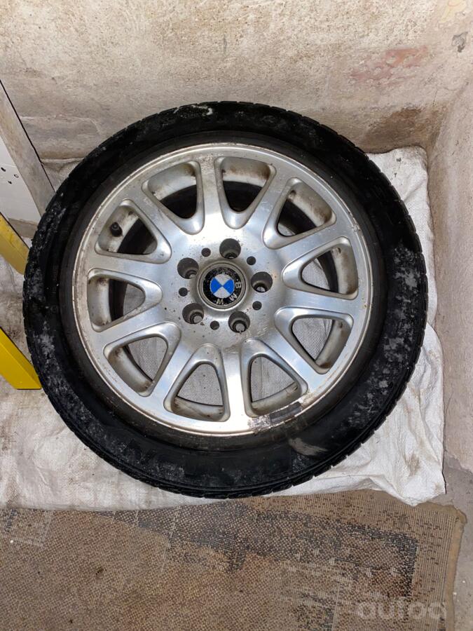 BMW, stop lekki