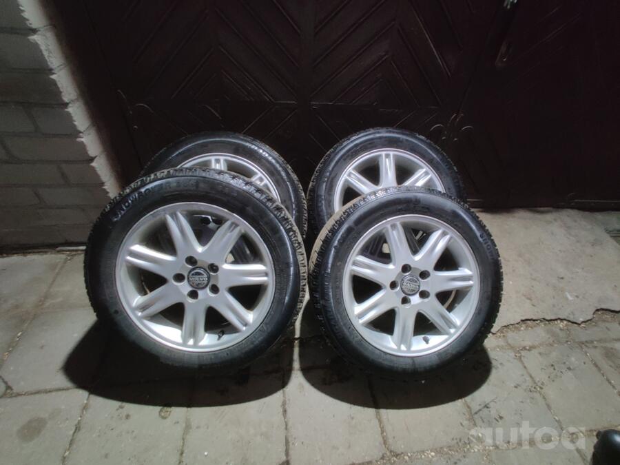 Volvo, stop lekki