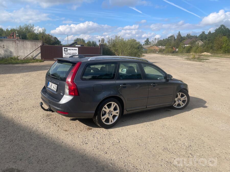 Volvo, stop lekki