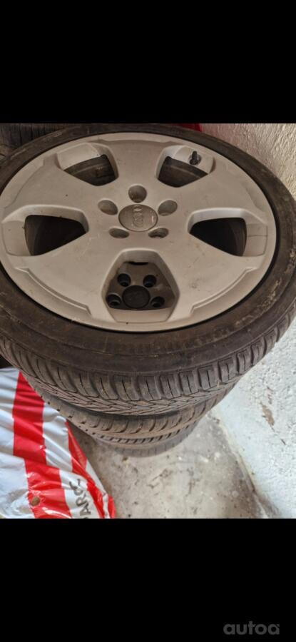 Audi, stop lekki