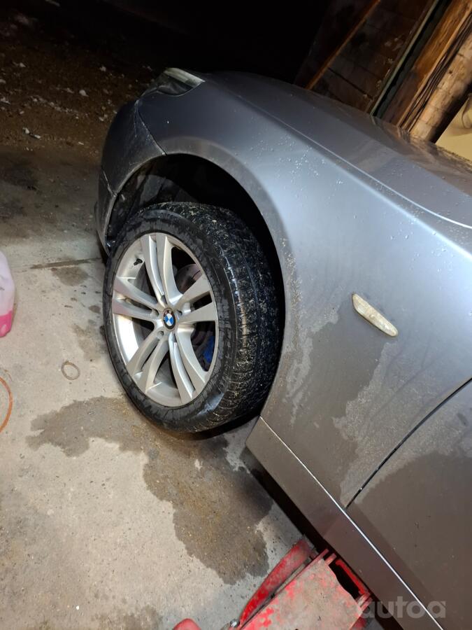 BMW, stop lekki