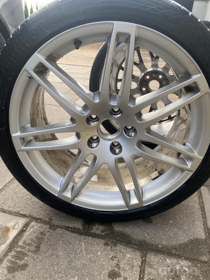 Audi, stop lekki