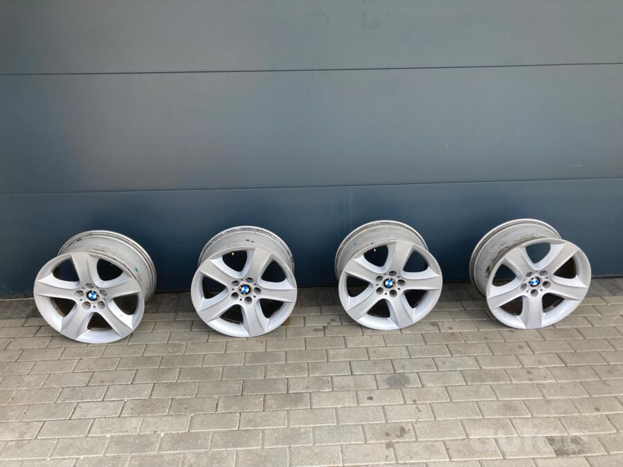 BMW, stop lekki