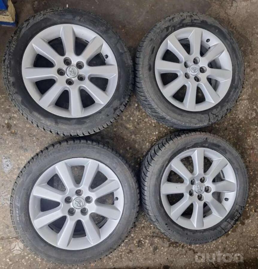 Toyota, stop lekki